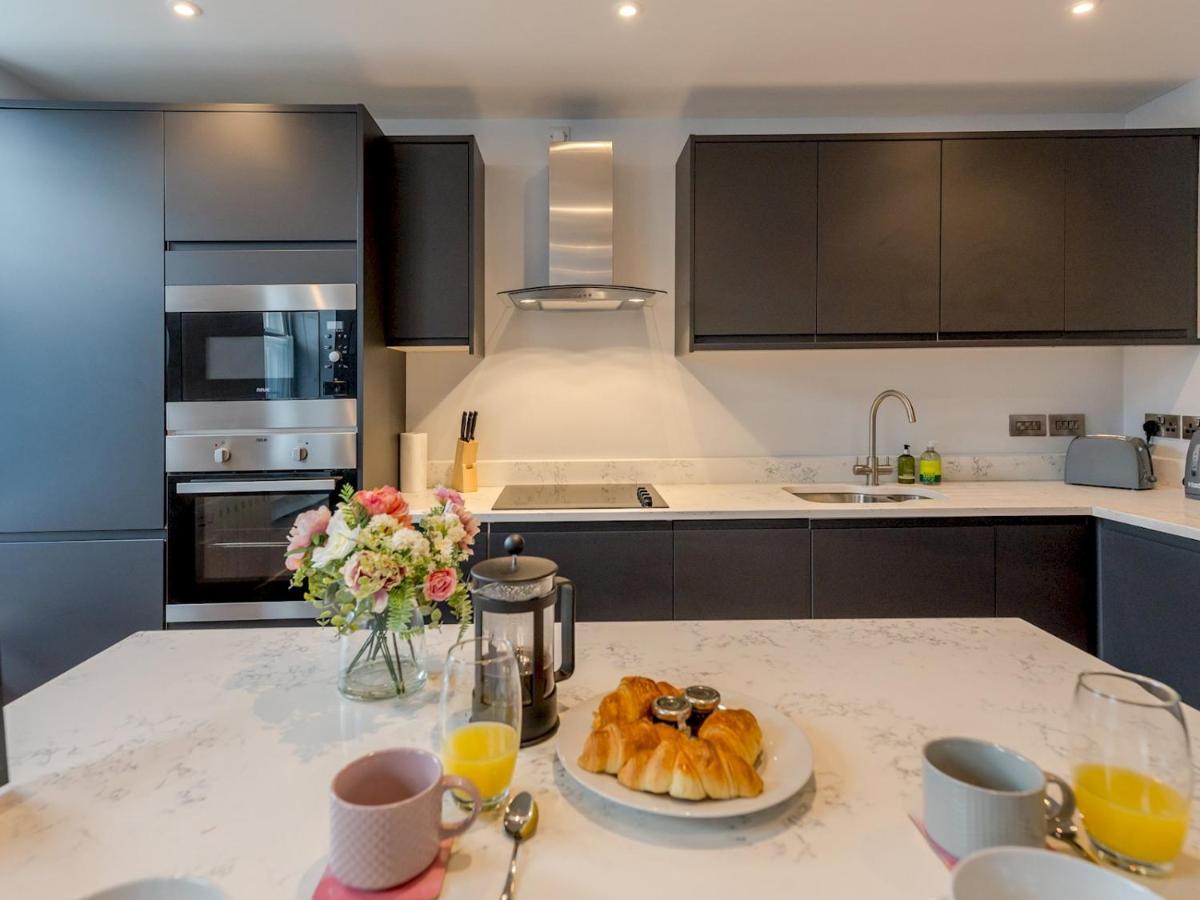 Pass The Keys 5A One Bedroom Modern Town Centre Apartment Shrewsbury Exterior photo